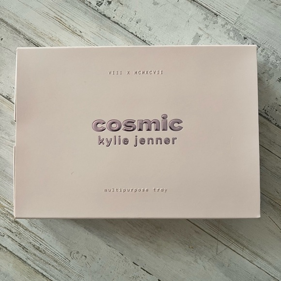 Brand new Kylie, Jenner ring tray - Picture 4 of 5